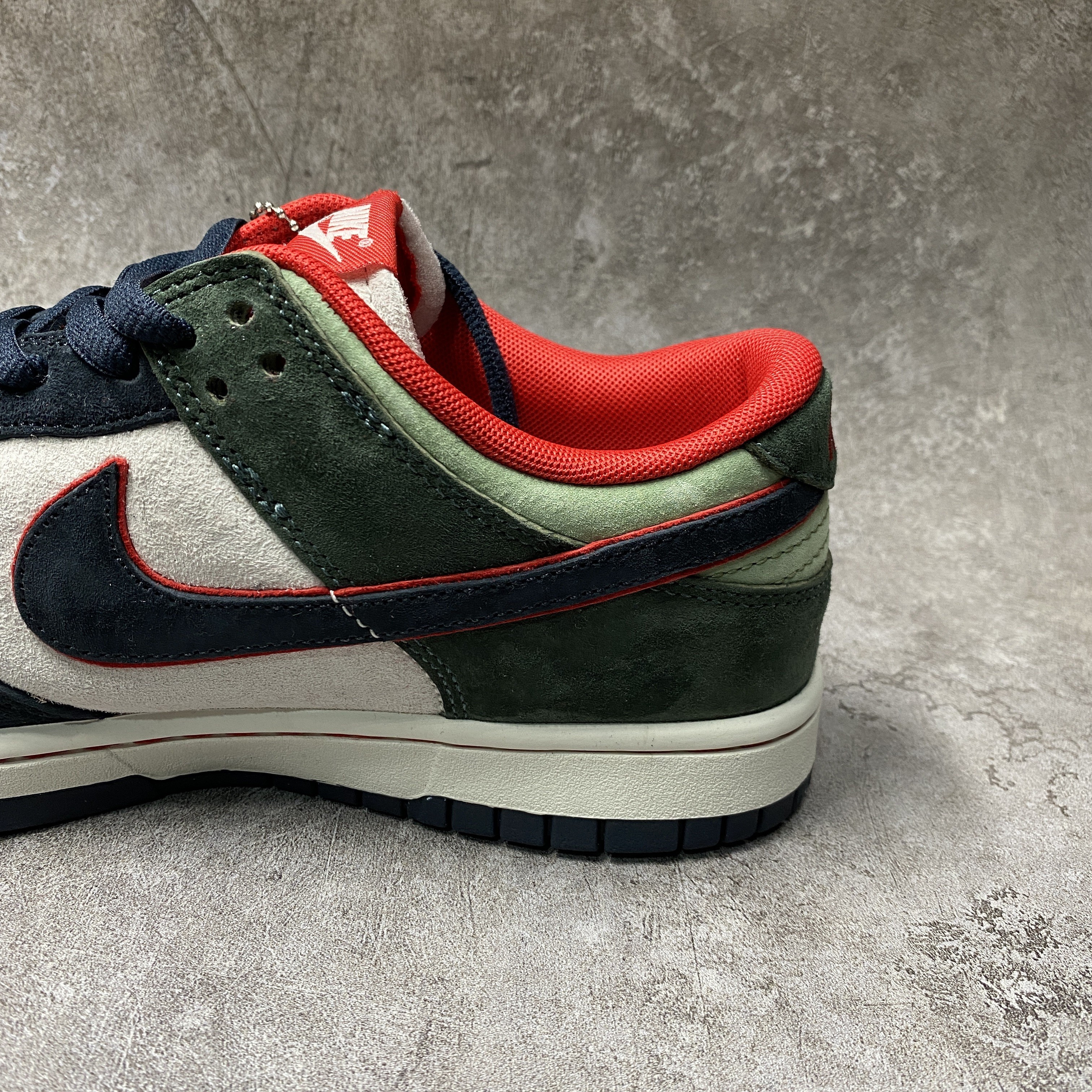Nike SB Dunk Low Katsuhiro Otomo Steamboy OST