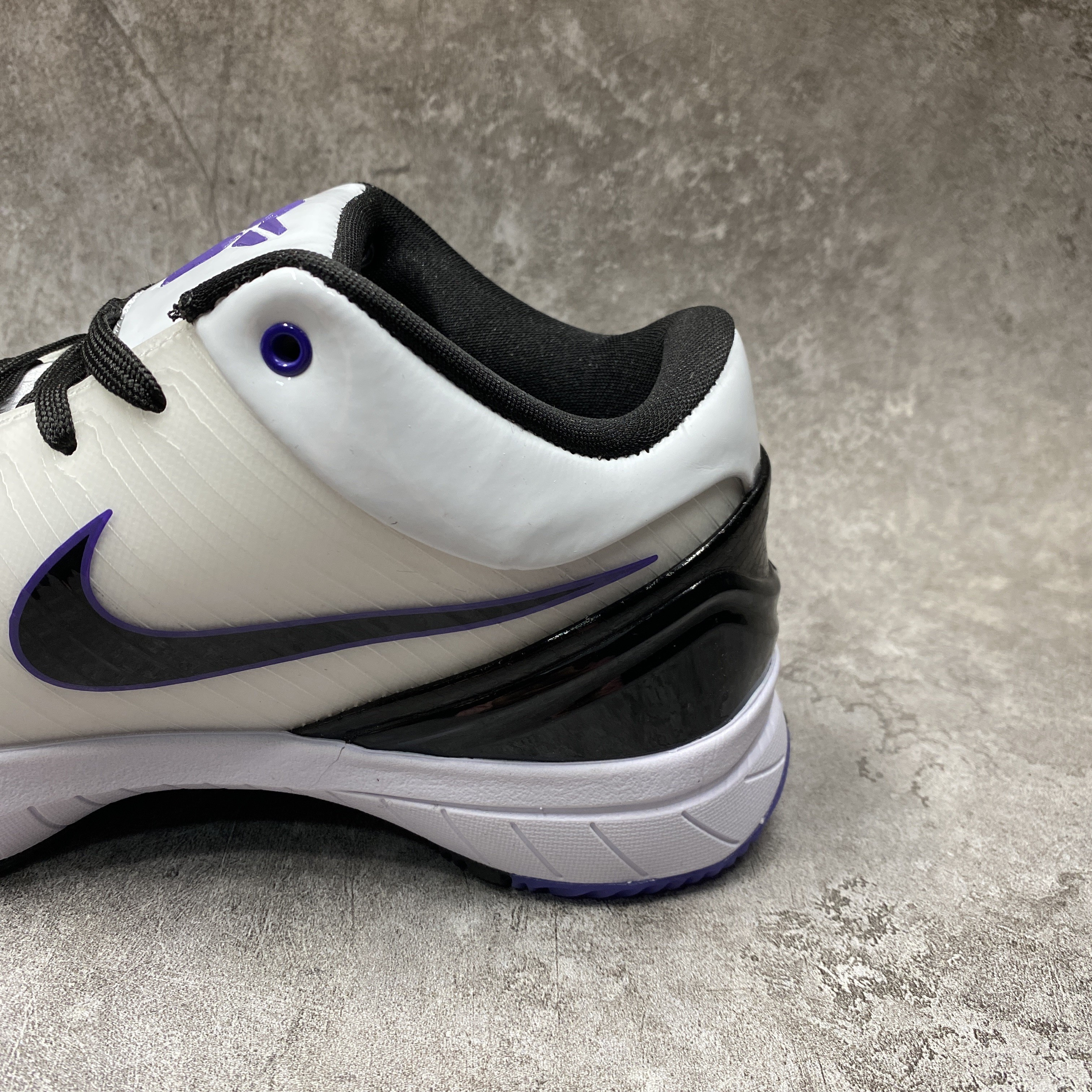 Nike Kobe 4 Inline
