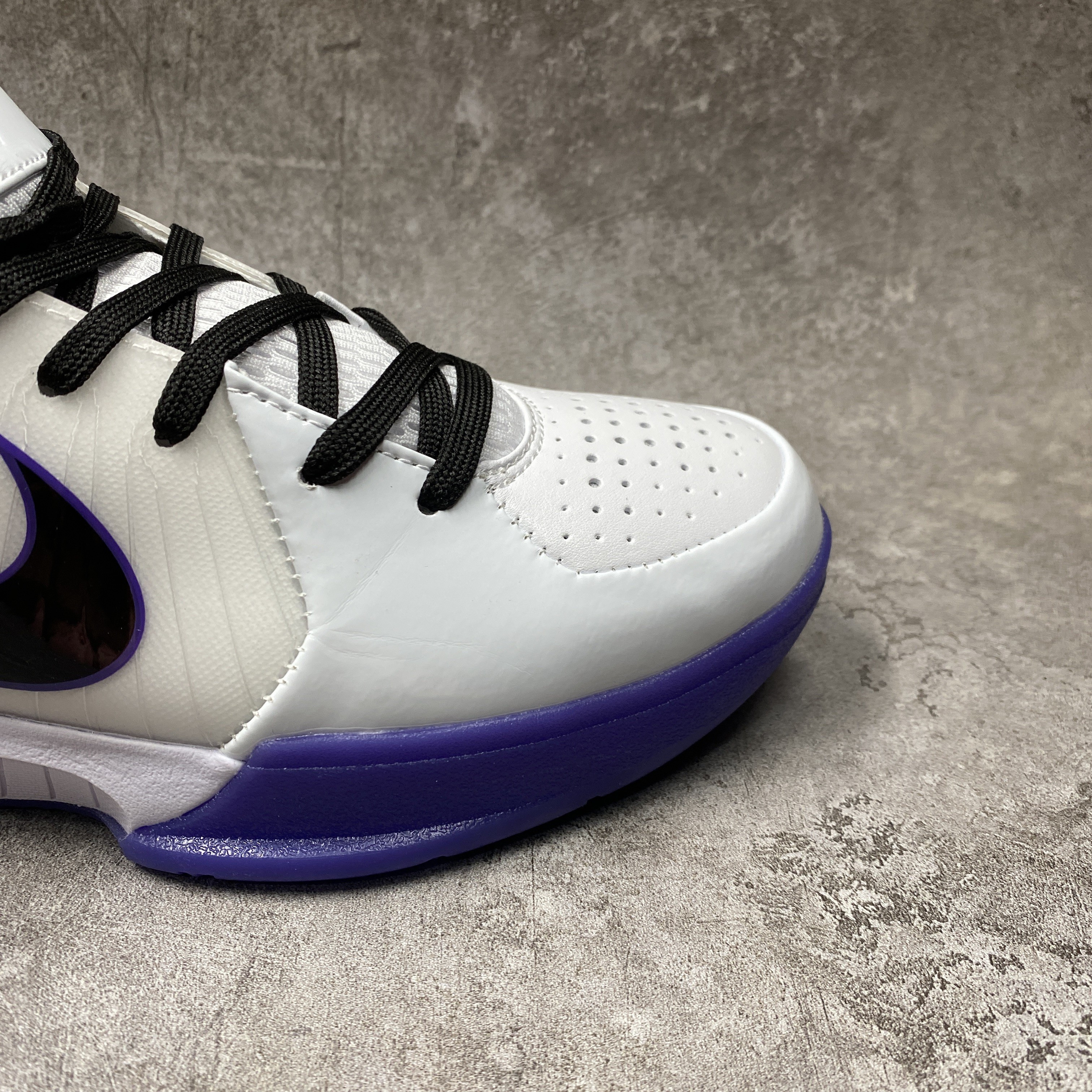 Nike Kobe 4 Inline