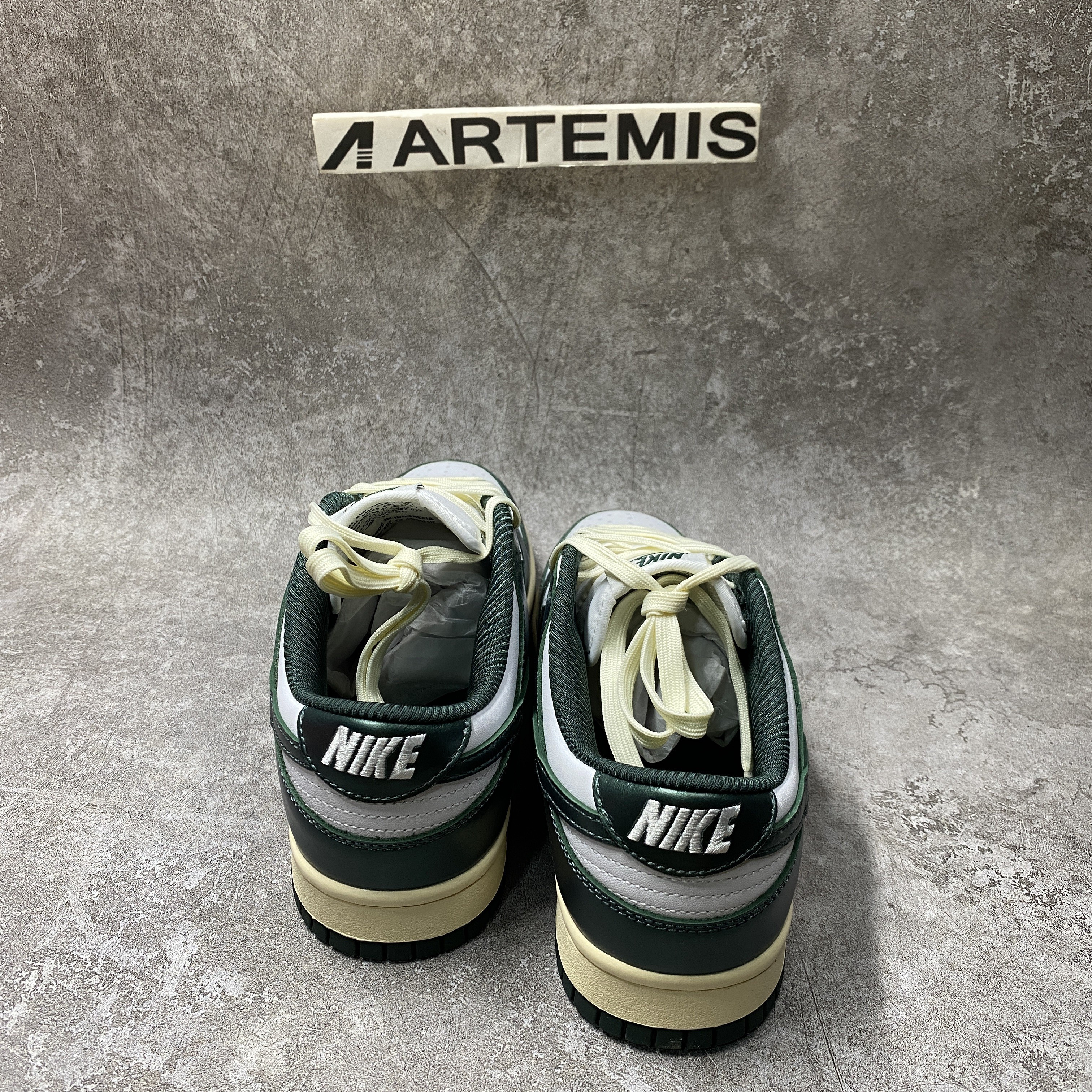 Nike Dunk Low Vintage Green
