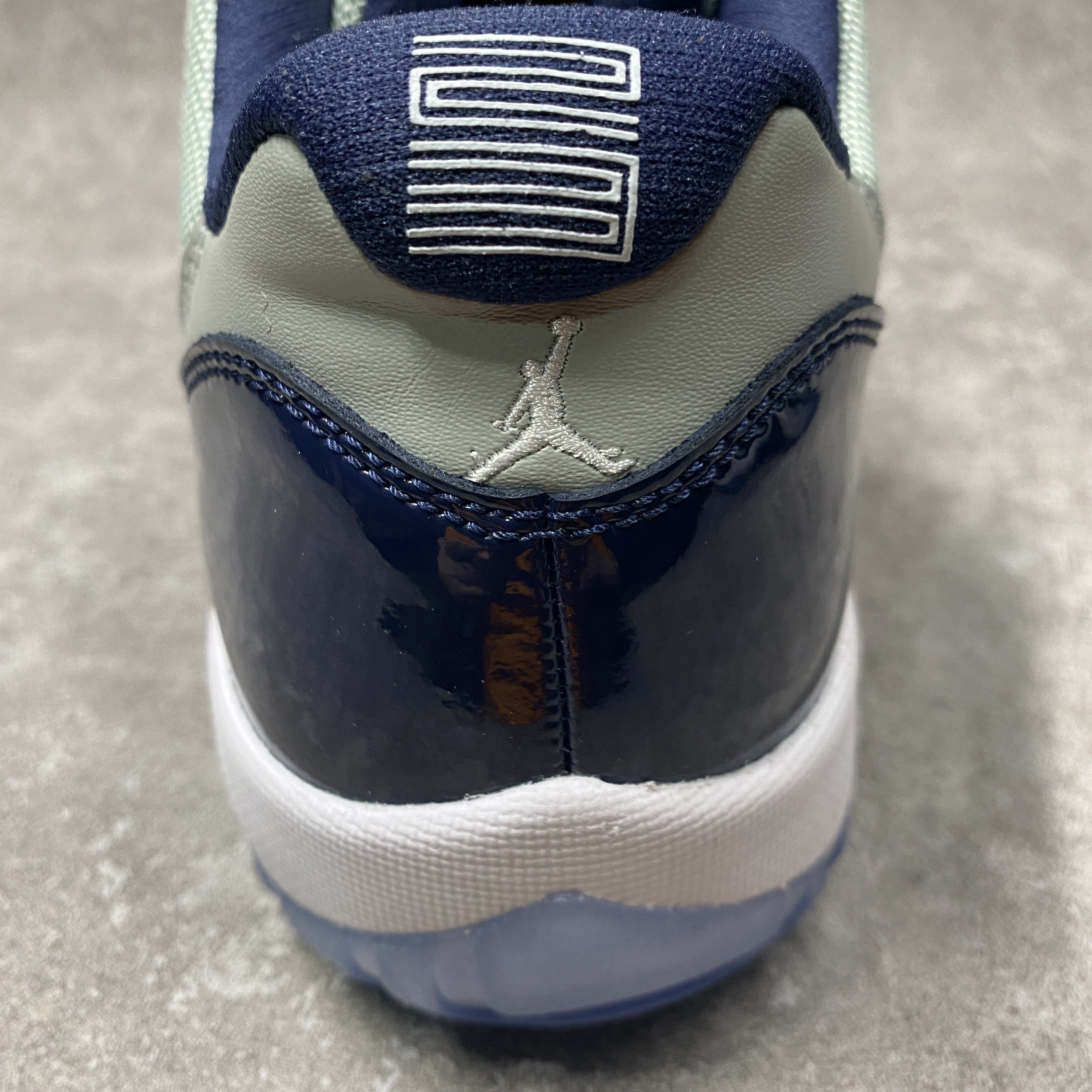 Air Jordan 11 Retro Low Georgetown