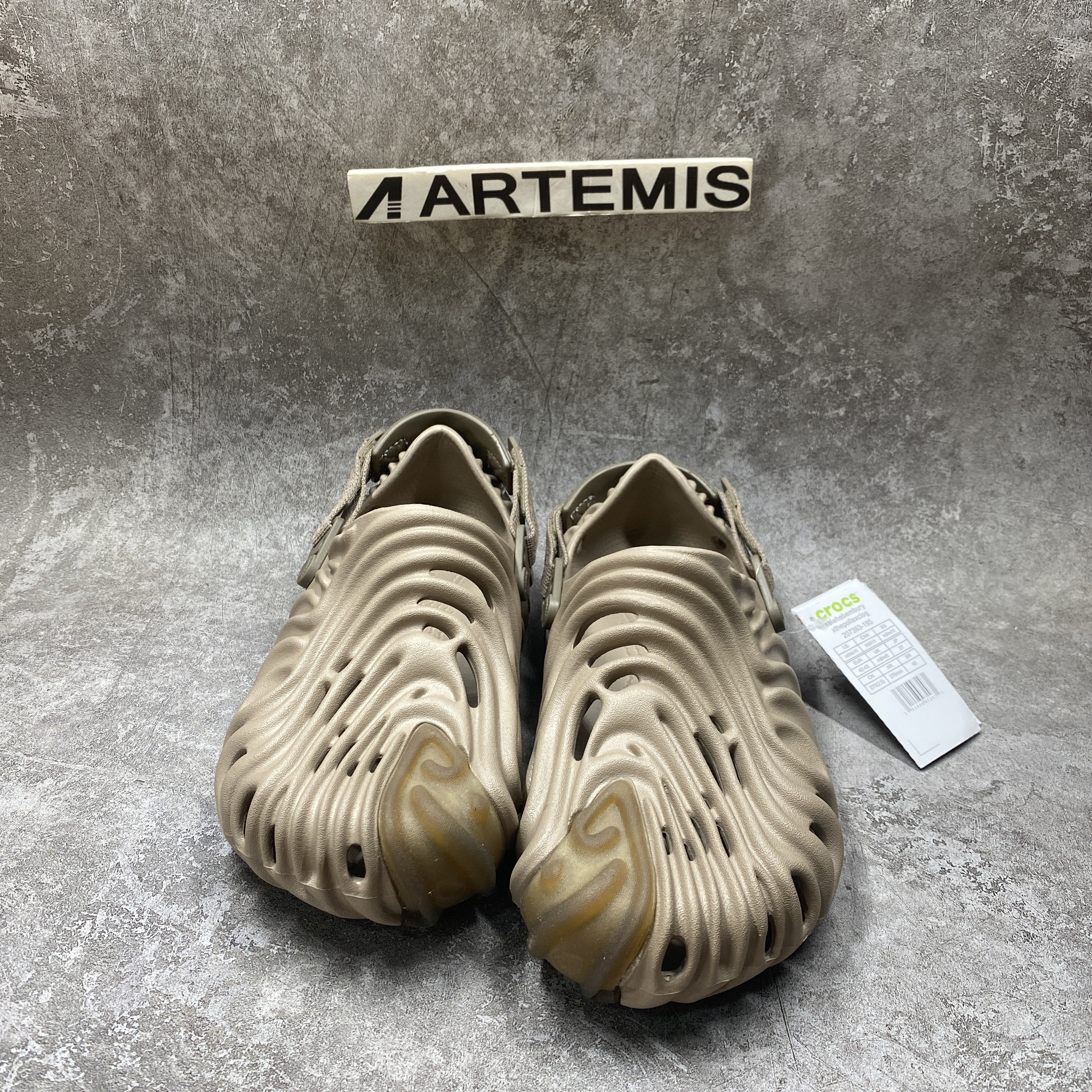 Cr*0*s pollex clog by salehe bembury menemsha