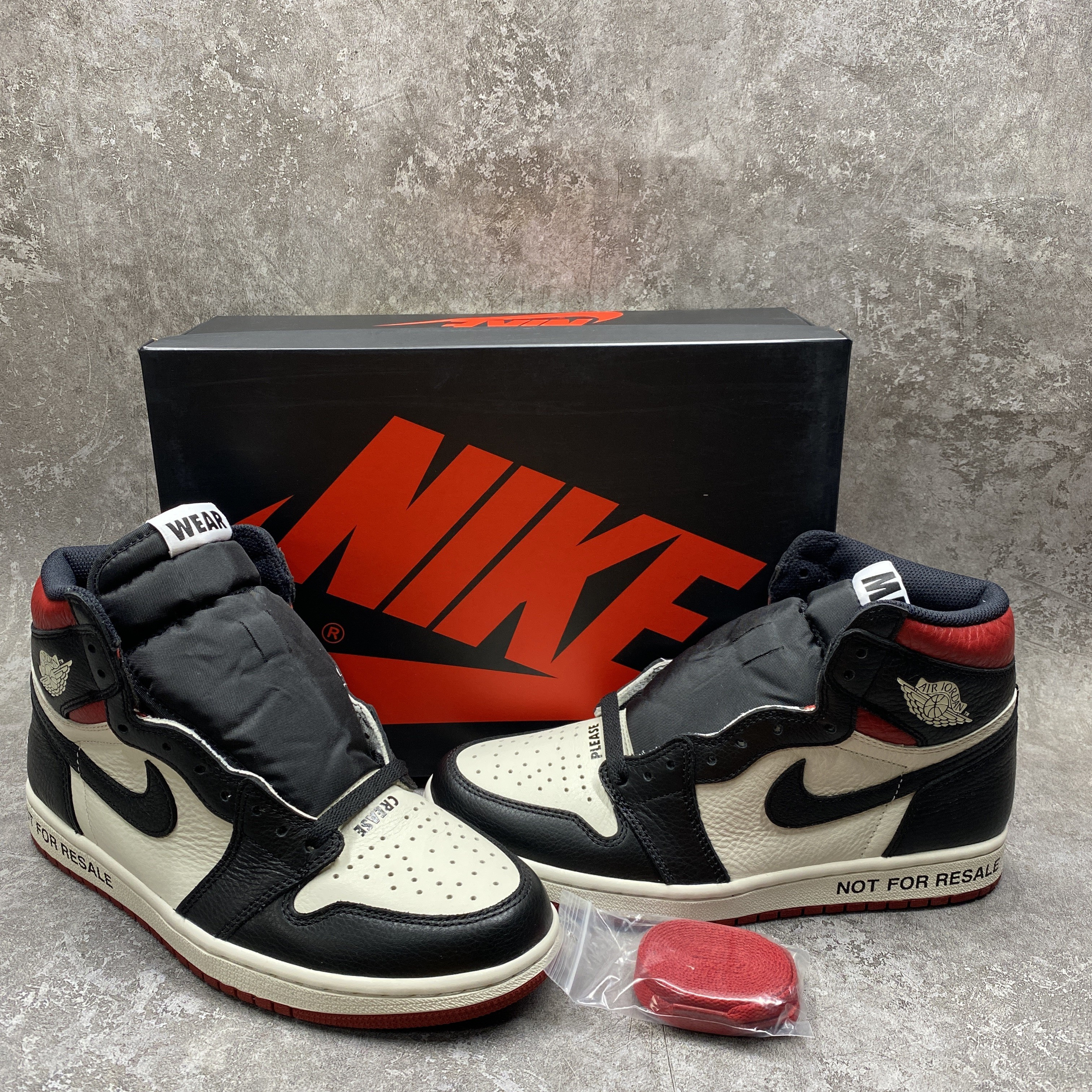 Air Jordan 1 Retro High "Not for Resale" Varsity Red