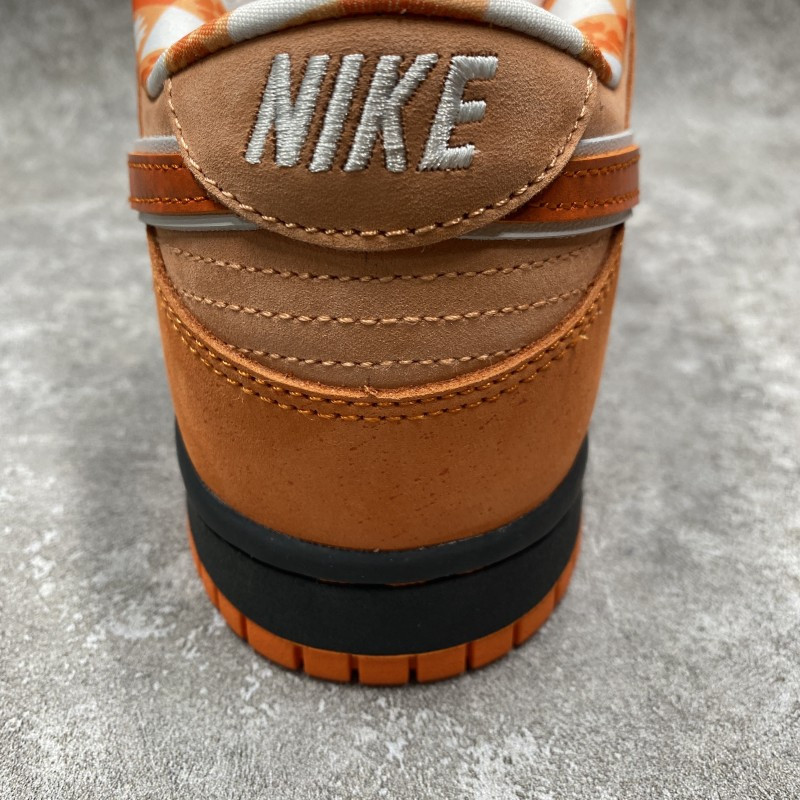 Nike SB Dunk Low Orange Lobster
