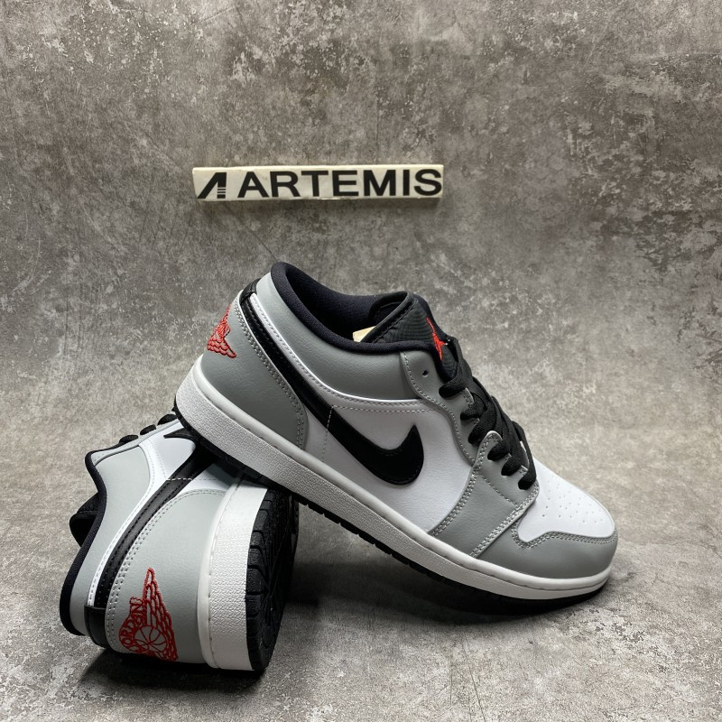 Air Jordan 1 Low Light Smoke Grey
