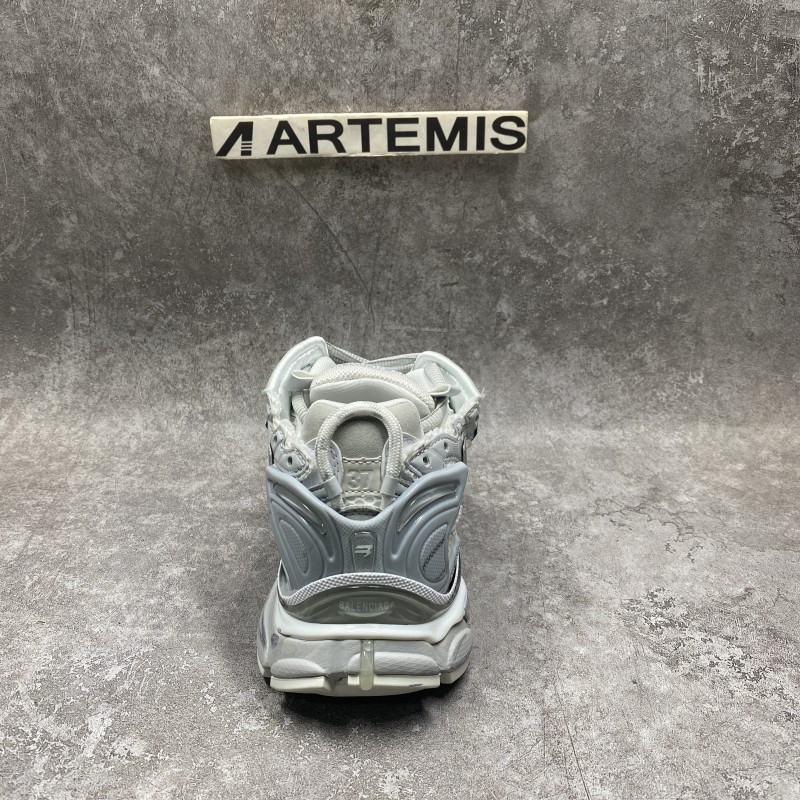 Balenciga Runner Silver