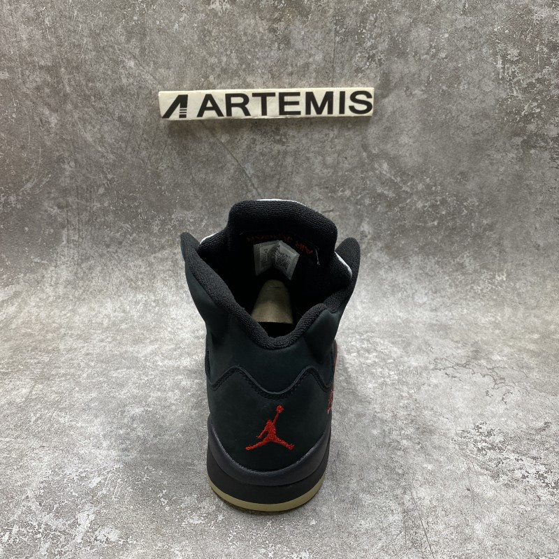 Air Jordan 5 Gore-Tex OFF-NOIR