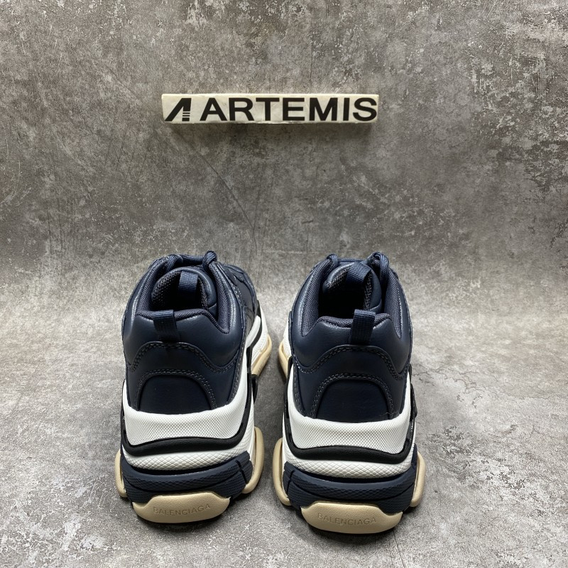 Balenciga Triple S Sneaker in Stone Blue