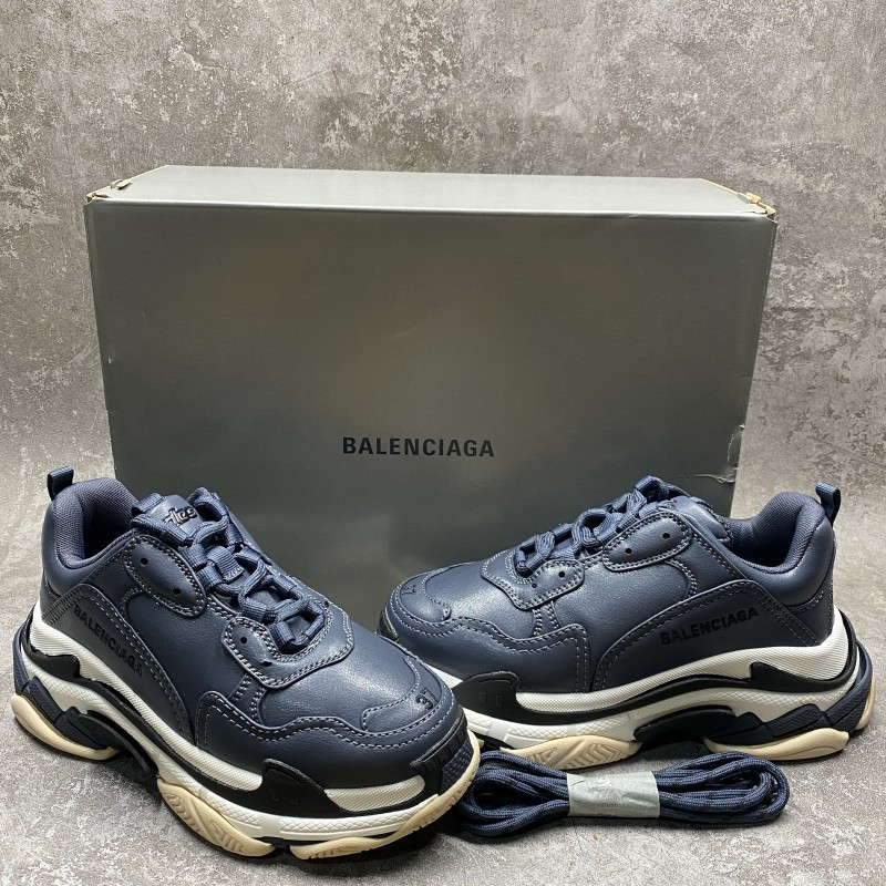 Balenciga Triple S Sneaker in Stone Blue