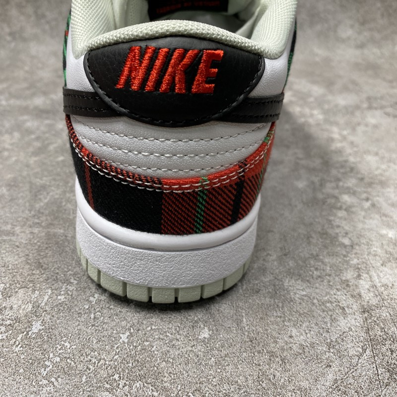 Nike Dunk Low Tartan Plaid