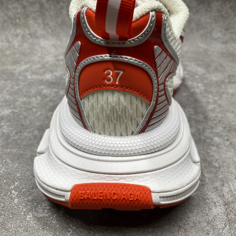 Balenciga 3XL Sneakers in White Red