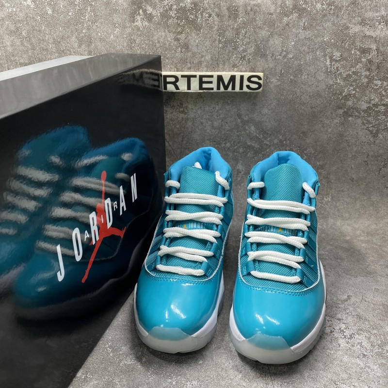 Air Jordan 11 Miami Dolphins