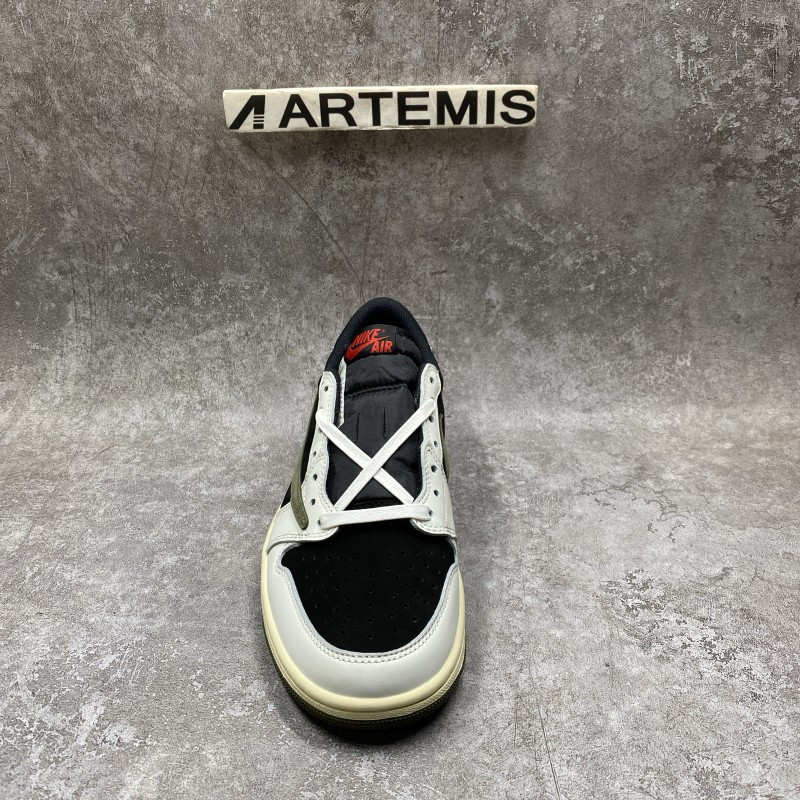 Travis Scott x Air Jordan 1 Low OG Olive