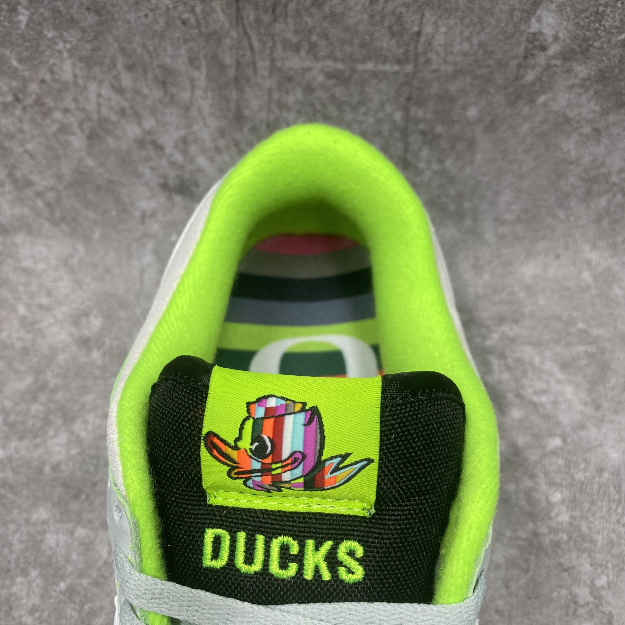 Nike Dunk Low University of Oregon PE (2023)