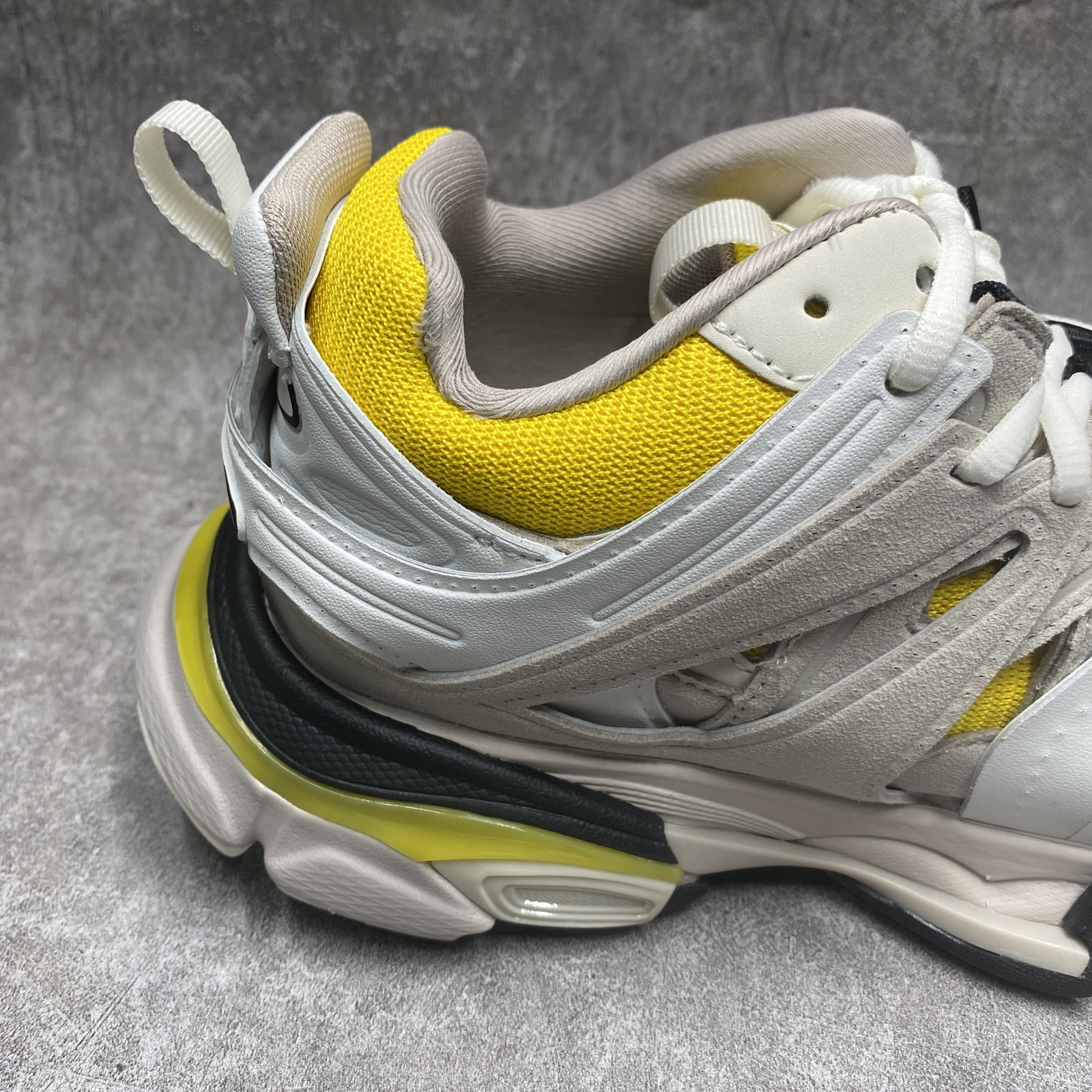Balenciga Track Sneaker in Yellow