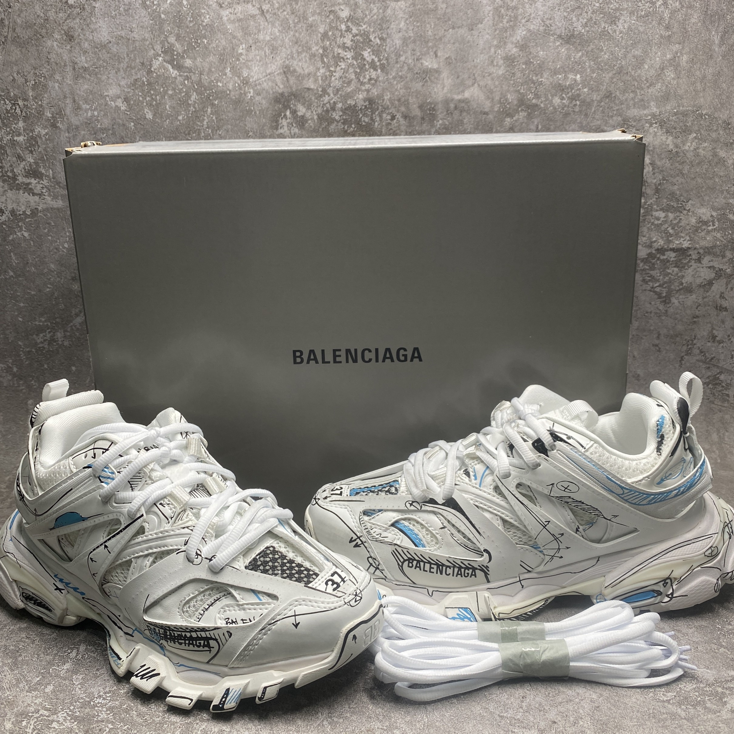 Balenciga Track Sneaker in Multicolor