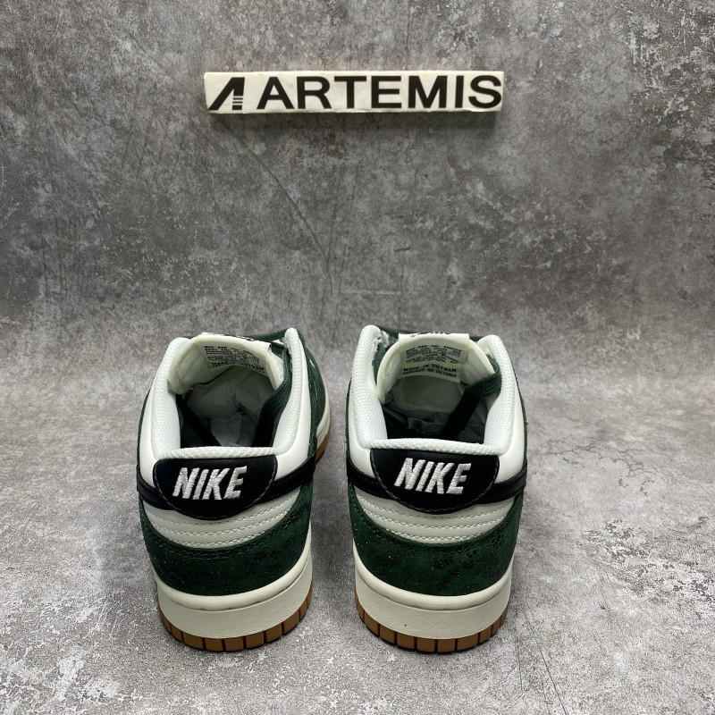 Nike Dunk Low Green Snake