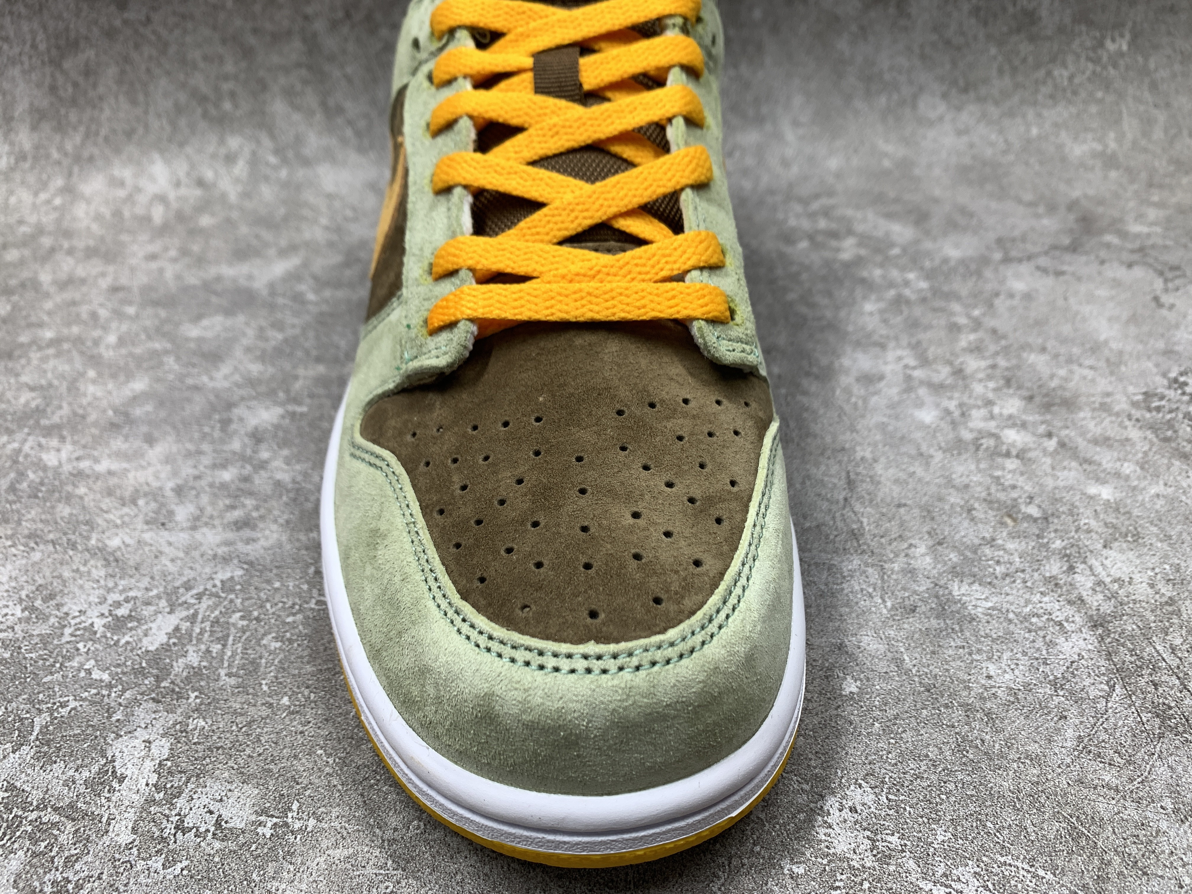 Nike Dunk Low Dusty Olive