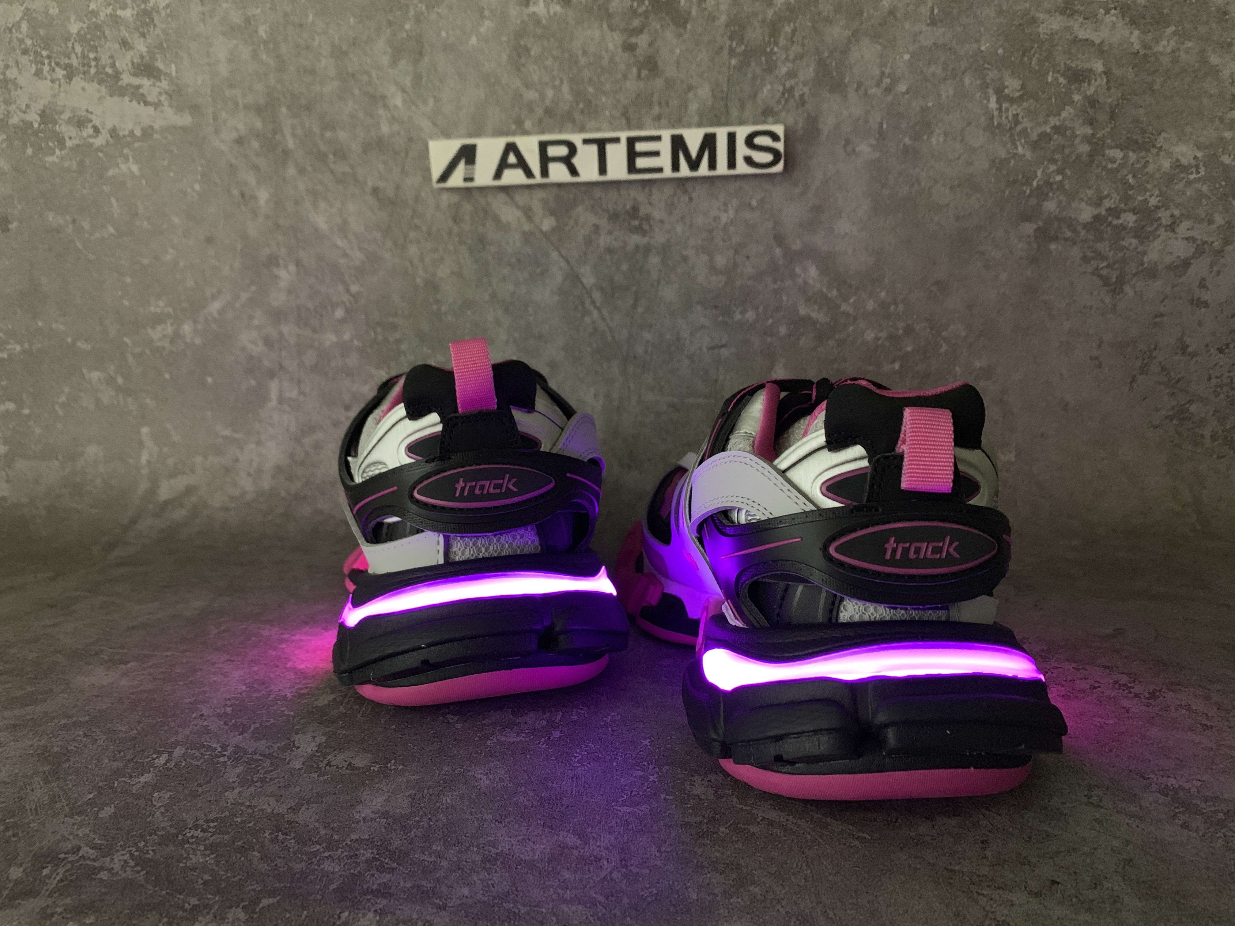 Balenciga Track Sneaker Pink Black