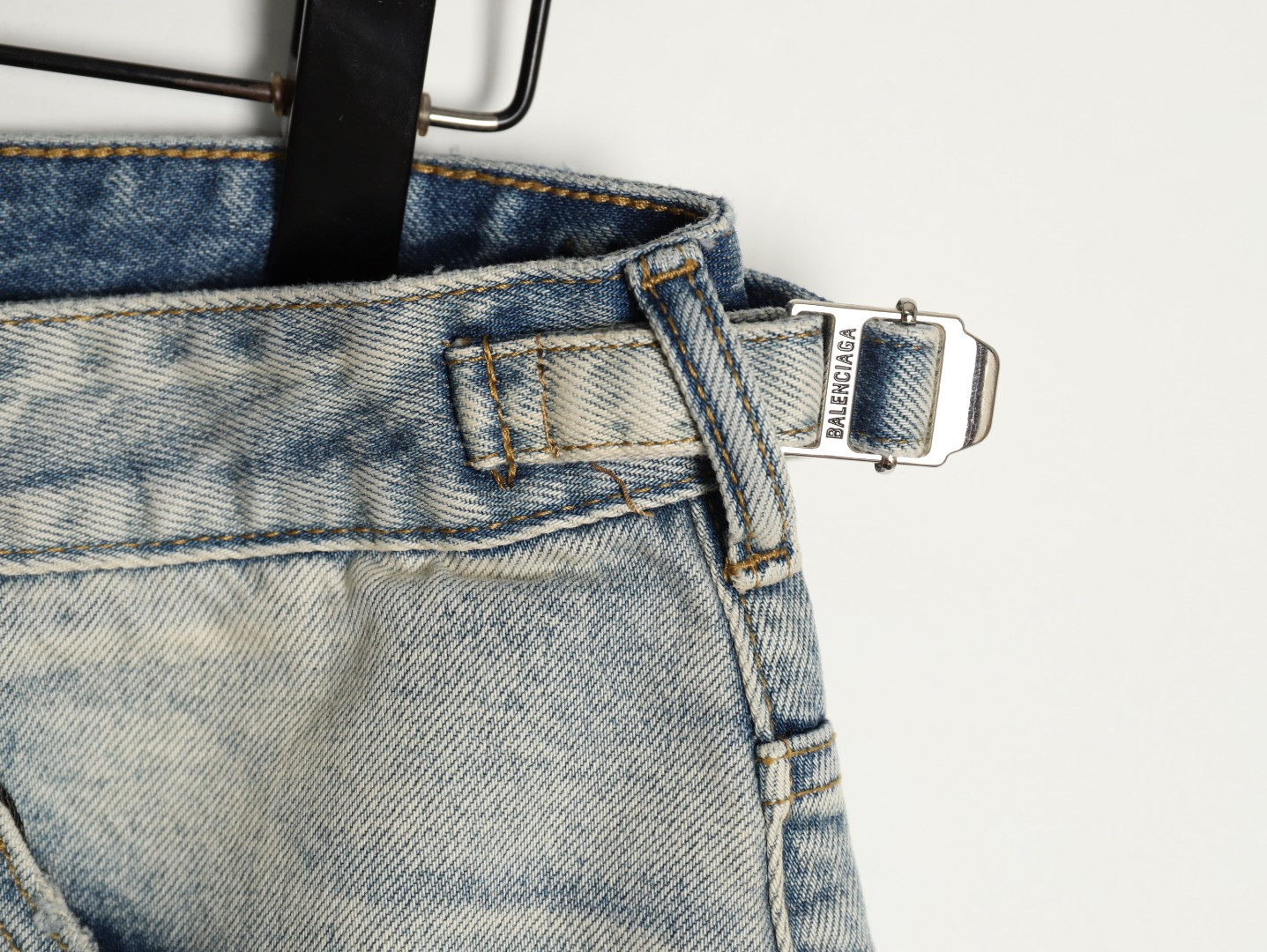 Ba*len*cia*ga blcg 24ss shorts