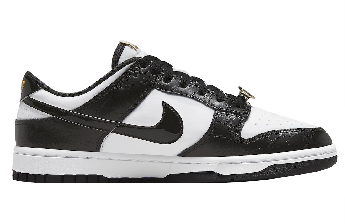 Nike Dunk Low World Champ