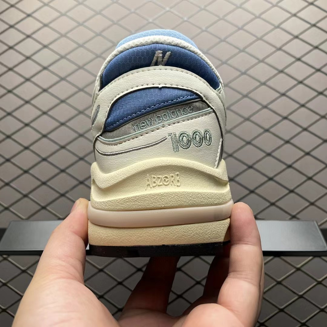 UA New Balance 1000 Angora Moonrock