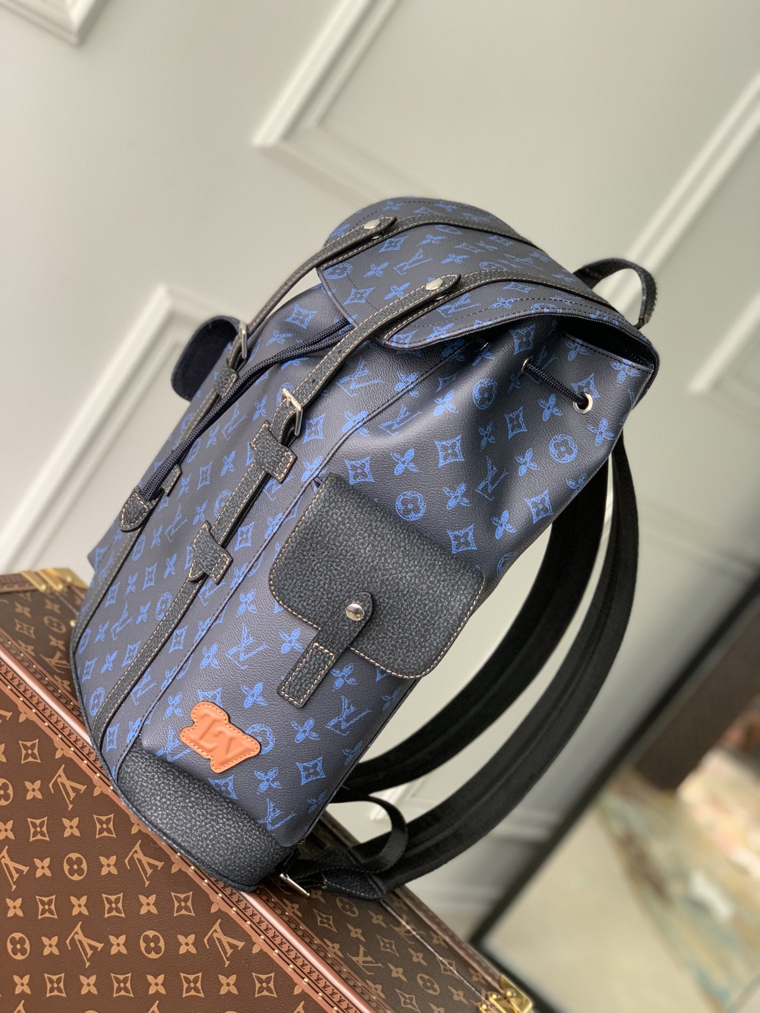 LV CHRISTOPHER MM M46338