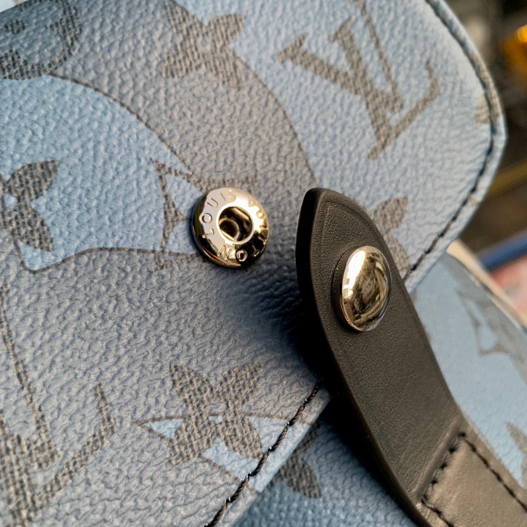 LV Christopher MM M22636