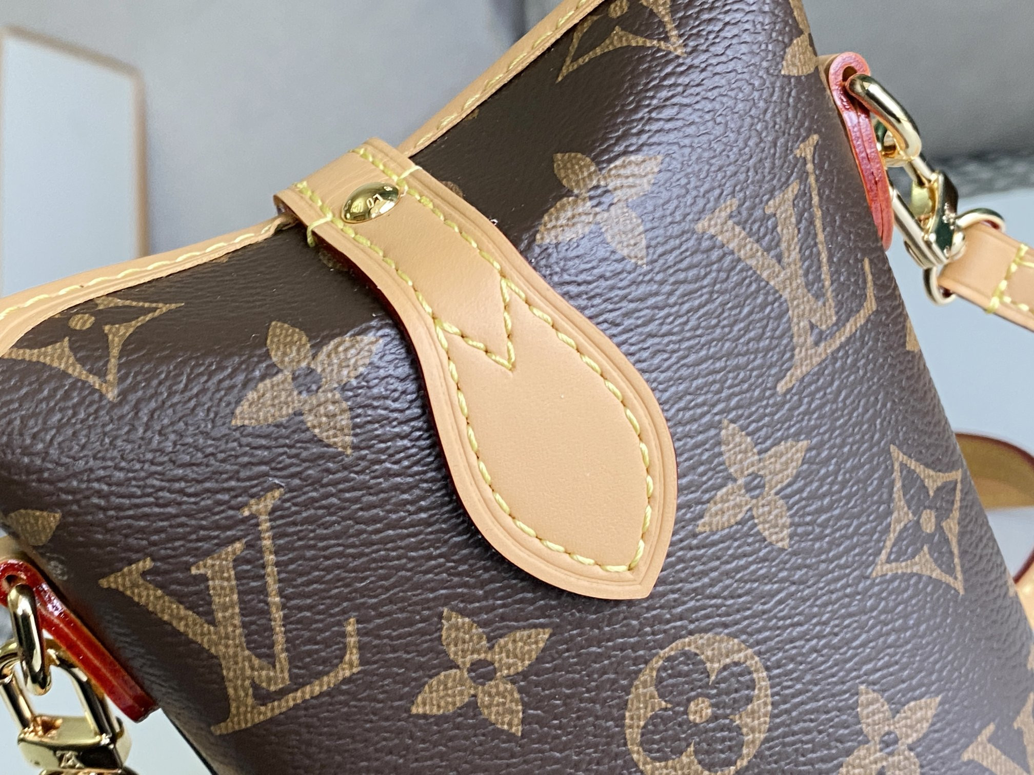 LV Fold Me Pouch M80874 14.5x18x6.5cm