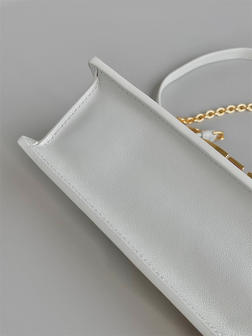 D*or 30 montaigne east-west bag with chain latte calfskin 21 x 12 x 6 cm / 8.5 x 4.5 x 2.5 inches
