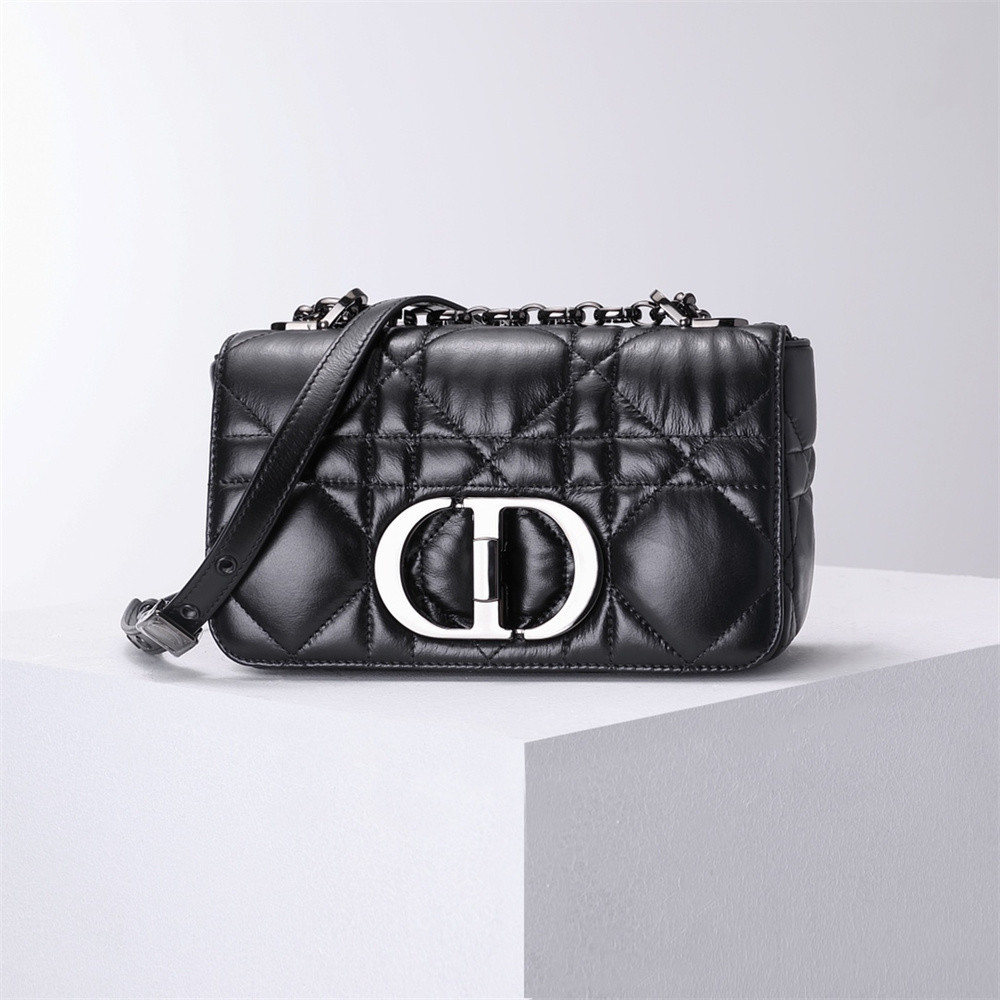 large d*or caro bag black S*pple cannage calfskin with silver hardware 29 x 18 x 10 cm