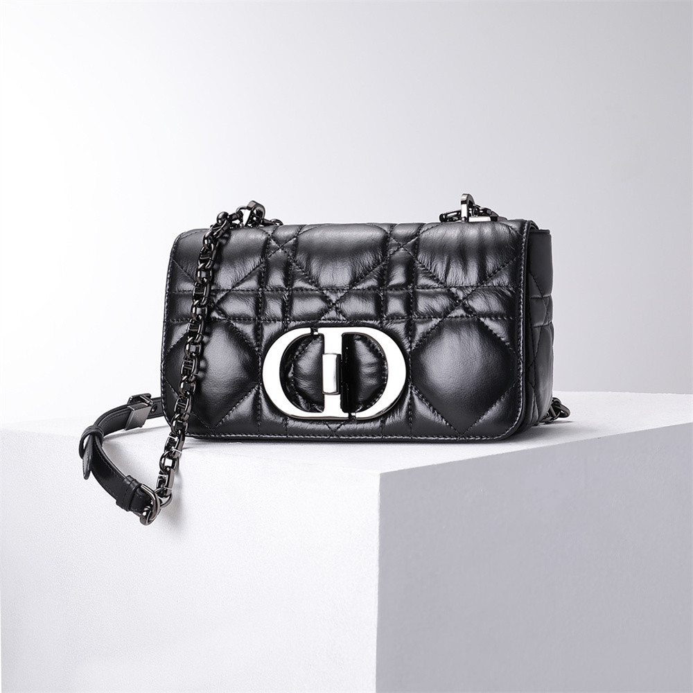 medium d*or caro bag black S*pple cannage calfskin with silver hardware 20x12x7cm