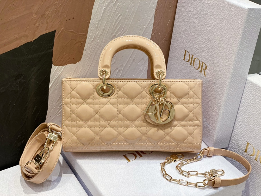 D*or small lady d-joy bag biscuit patent