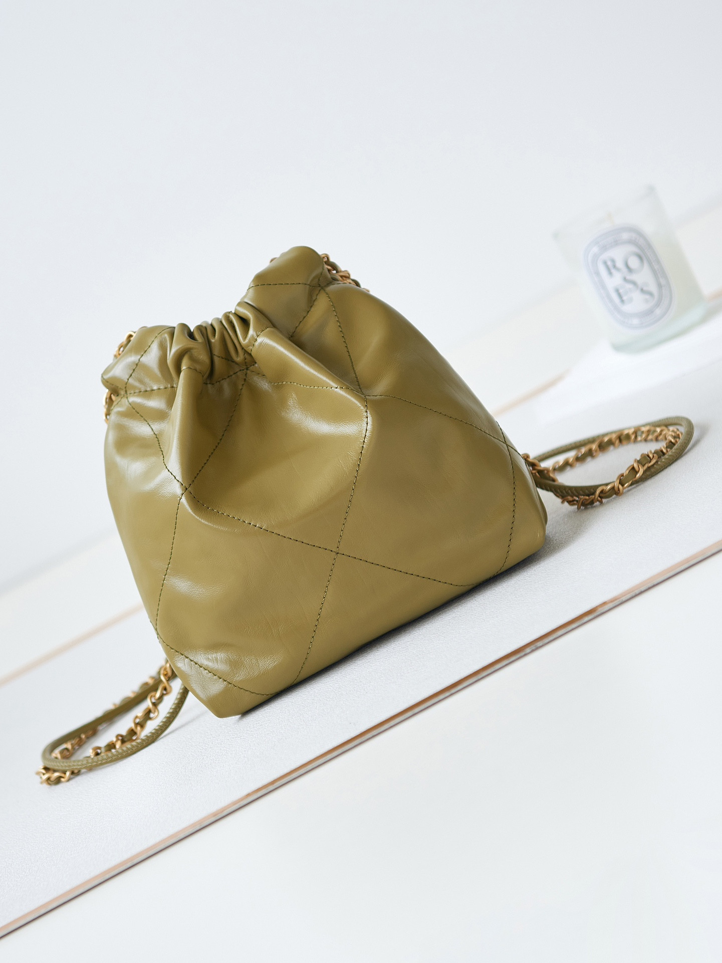 Ch*el 22 mini handbag shiny calfskin green 7.8 × 7.4 × 2.3 in