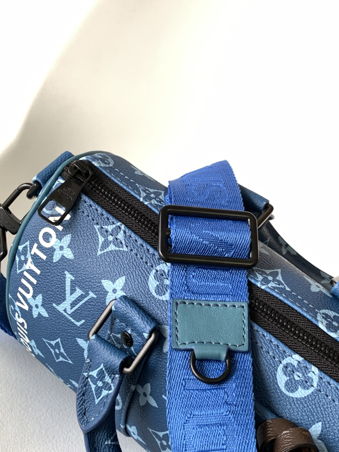 l0*is V*t0n keepall bandoulière 25 m46803 9.8 x 5.9 x 4.3 inches