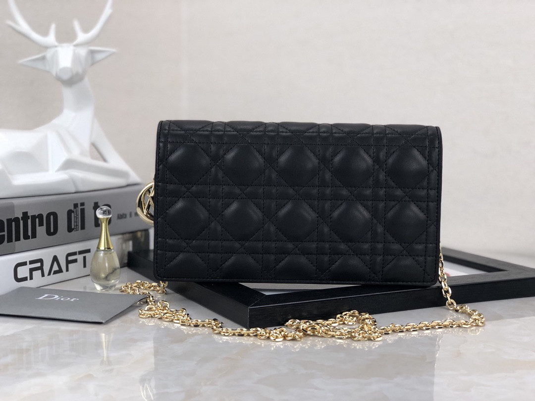 lady D*or pouch black cannage 8.5 x 4.5 x 1 inches