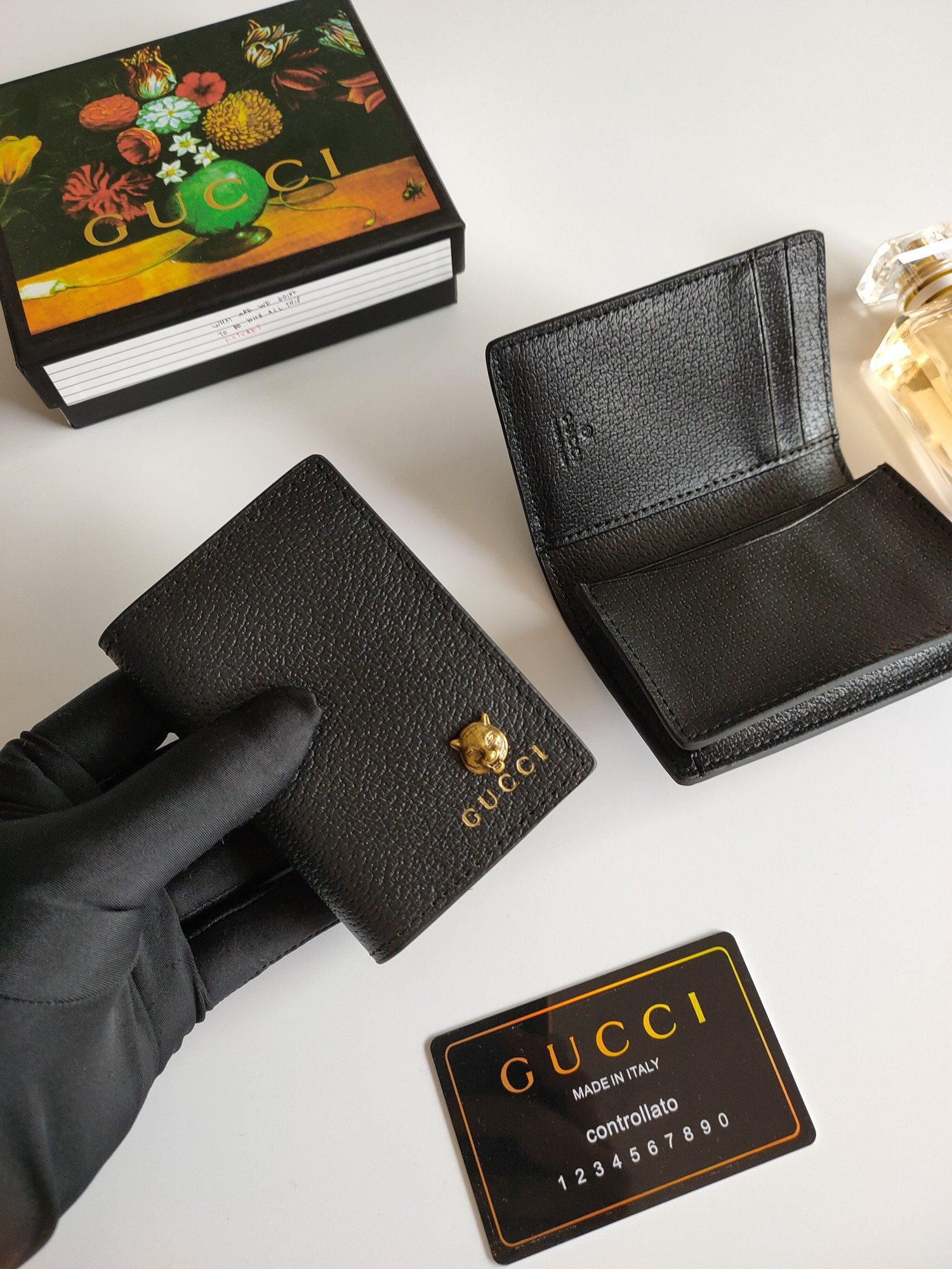 G*u*i gg card case wallet