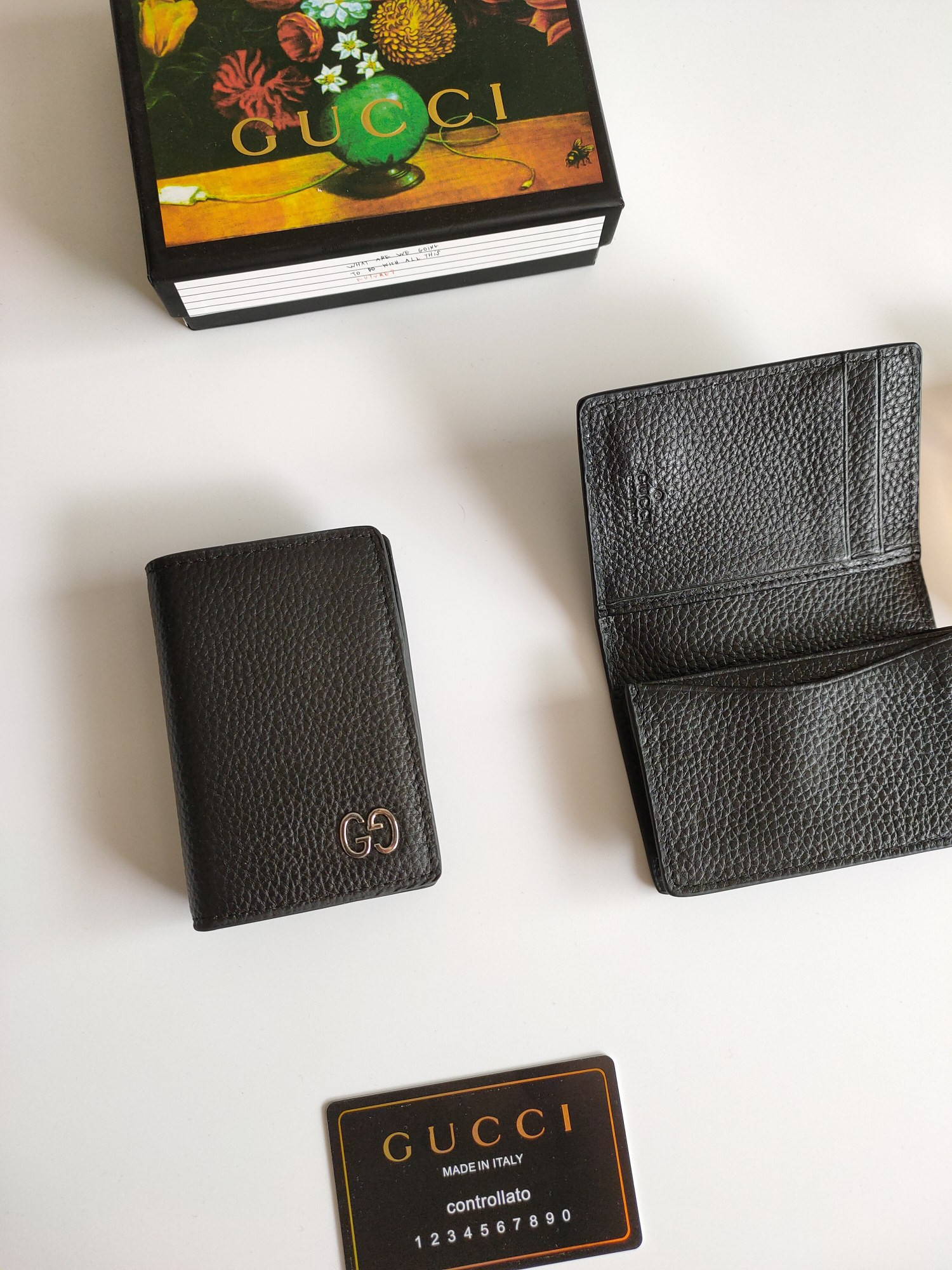 G*u*i gg card case wallet