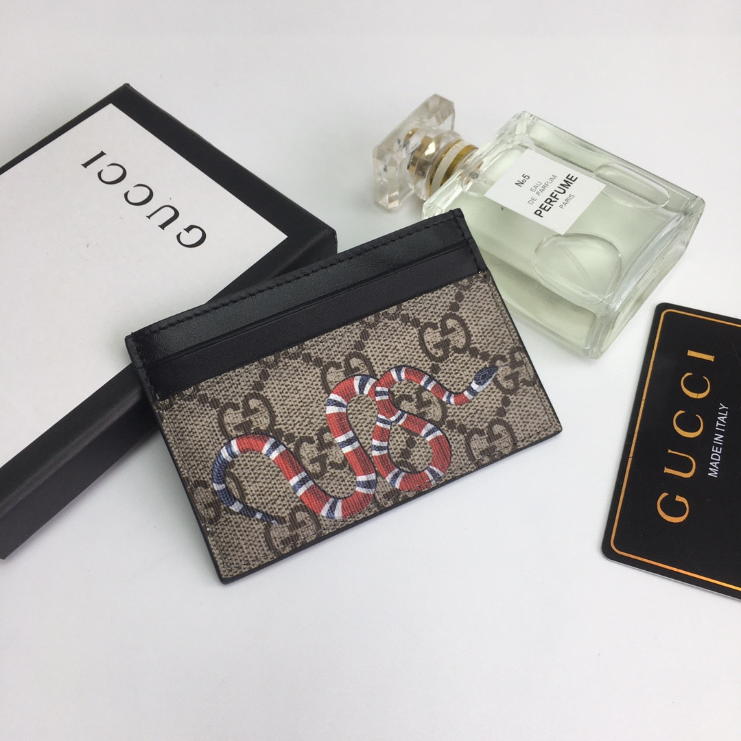 G*u*i gg card case wallet