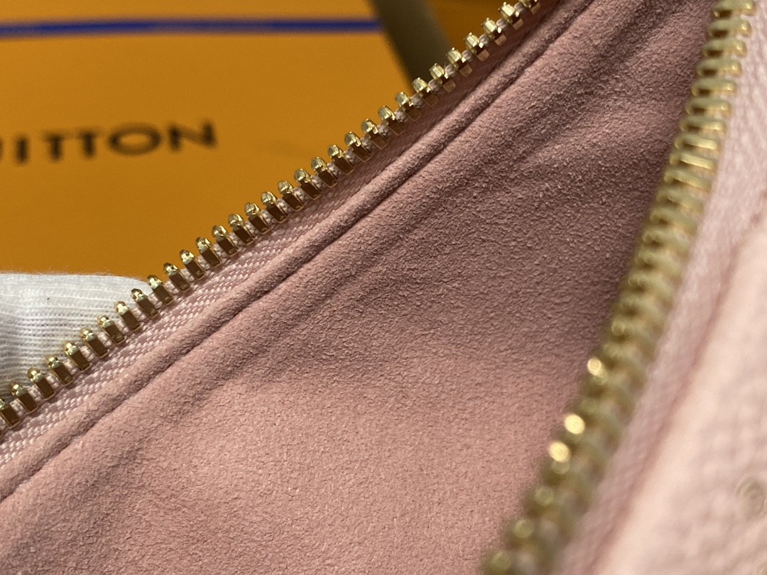 LV M82346 Easy Pouch 7.5 x 4.5 x 1.2 inches