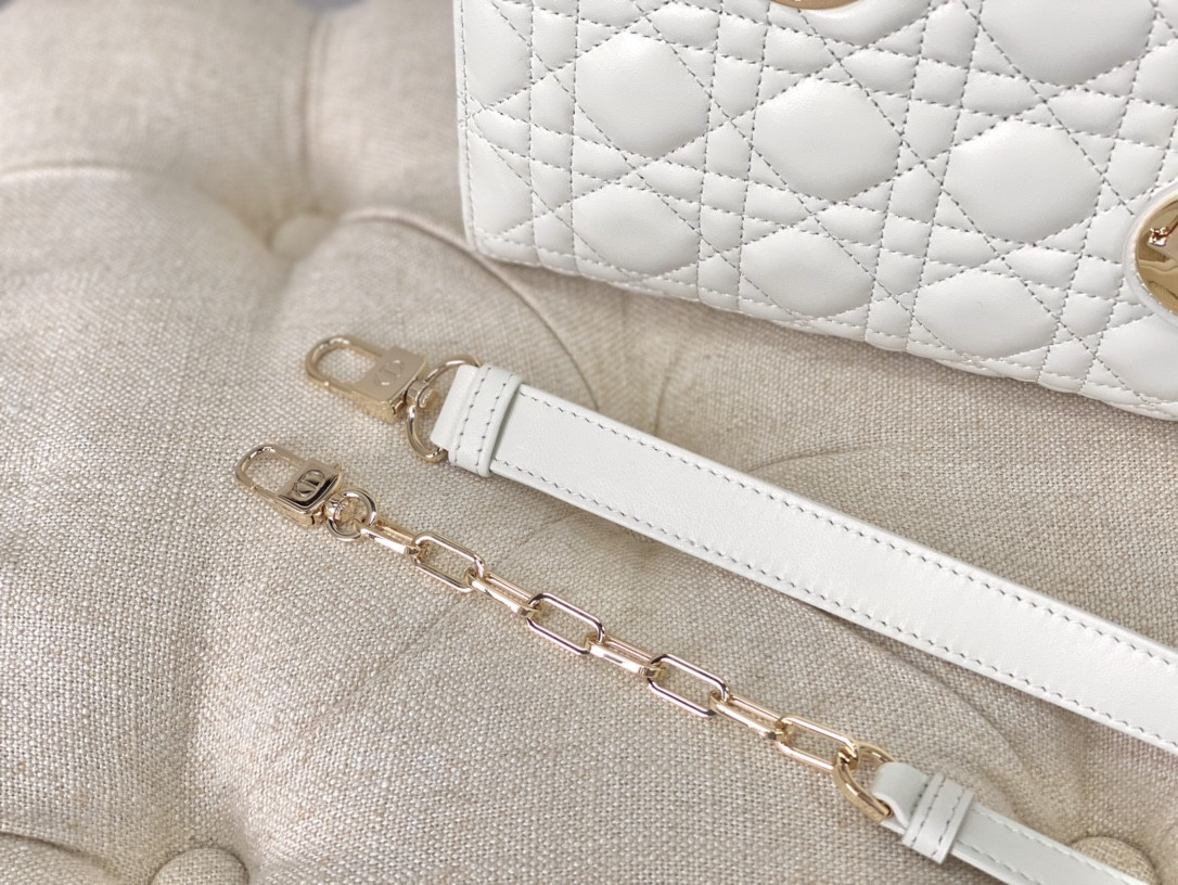 D*or lady d-joy bag medium white 26 x 13.5 x 5 cm