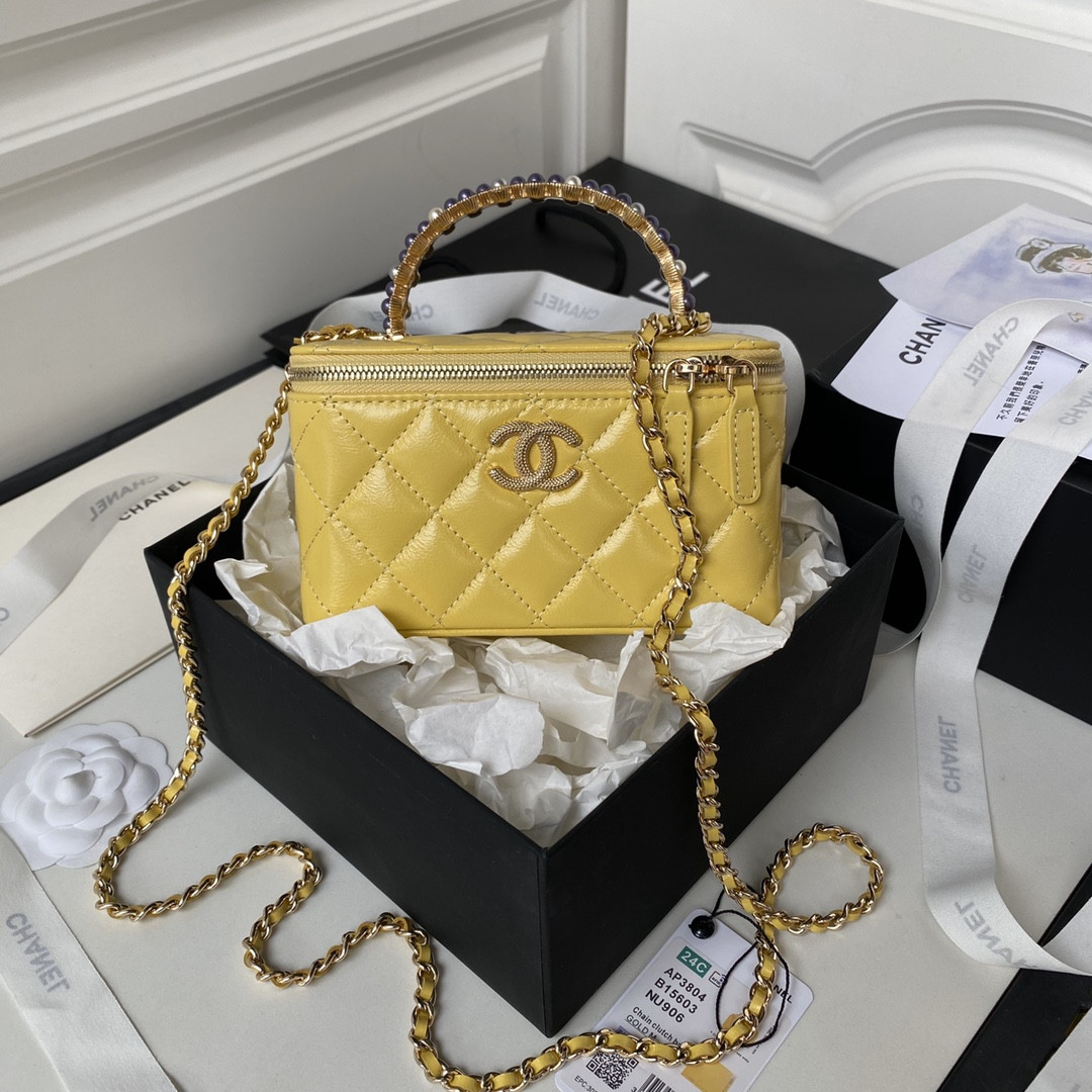 Ch*el 24p chain leather square box shoulder bag yellow 16x10x8cm