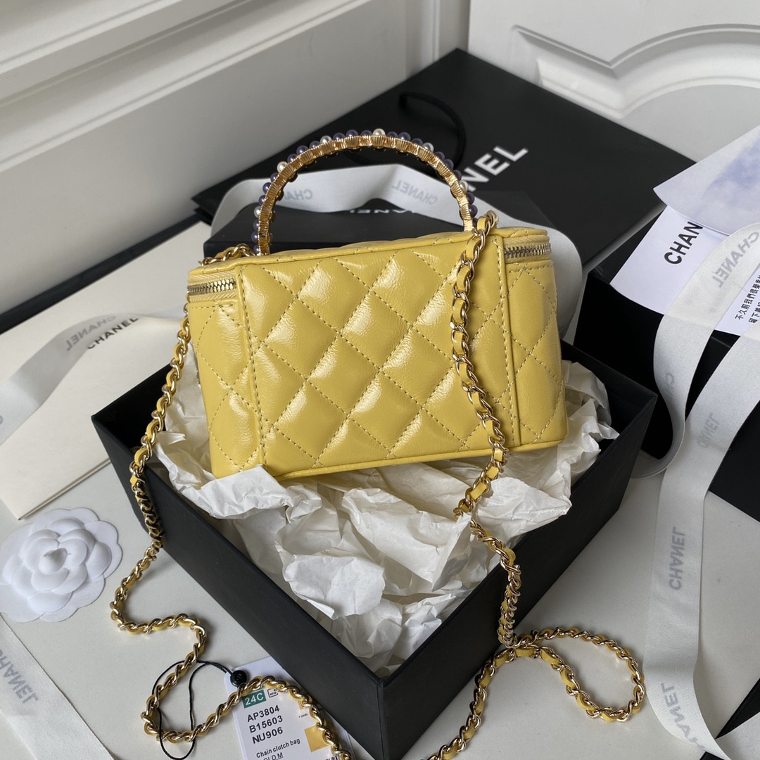 Ch*el 24p chain leather square box shoulder bag yellow 16x10x8cm
