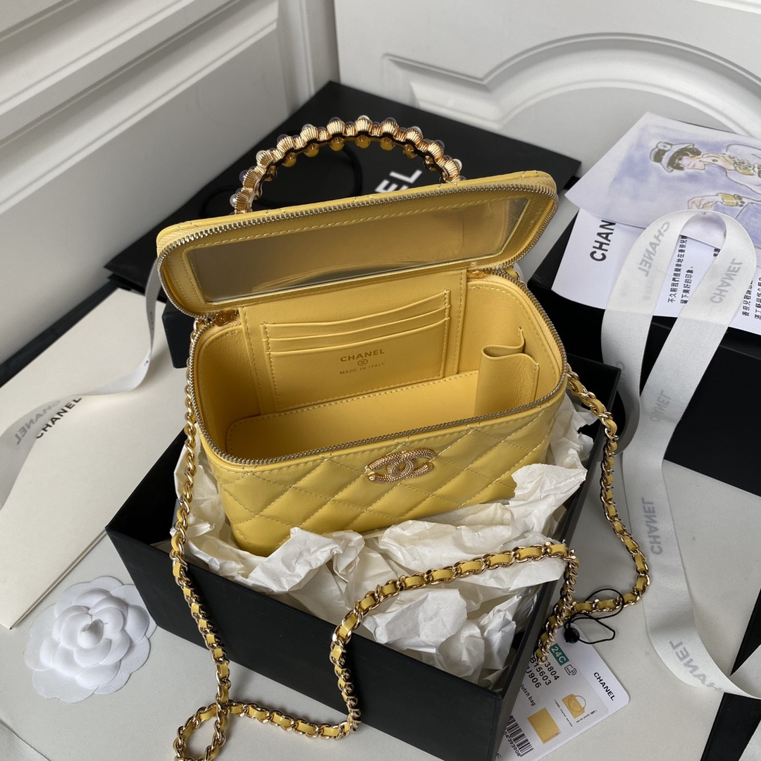 Ch*el 24p chain leather square box shoulder bag yellow 16x10x8cm