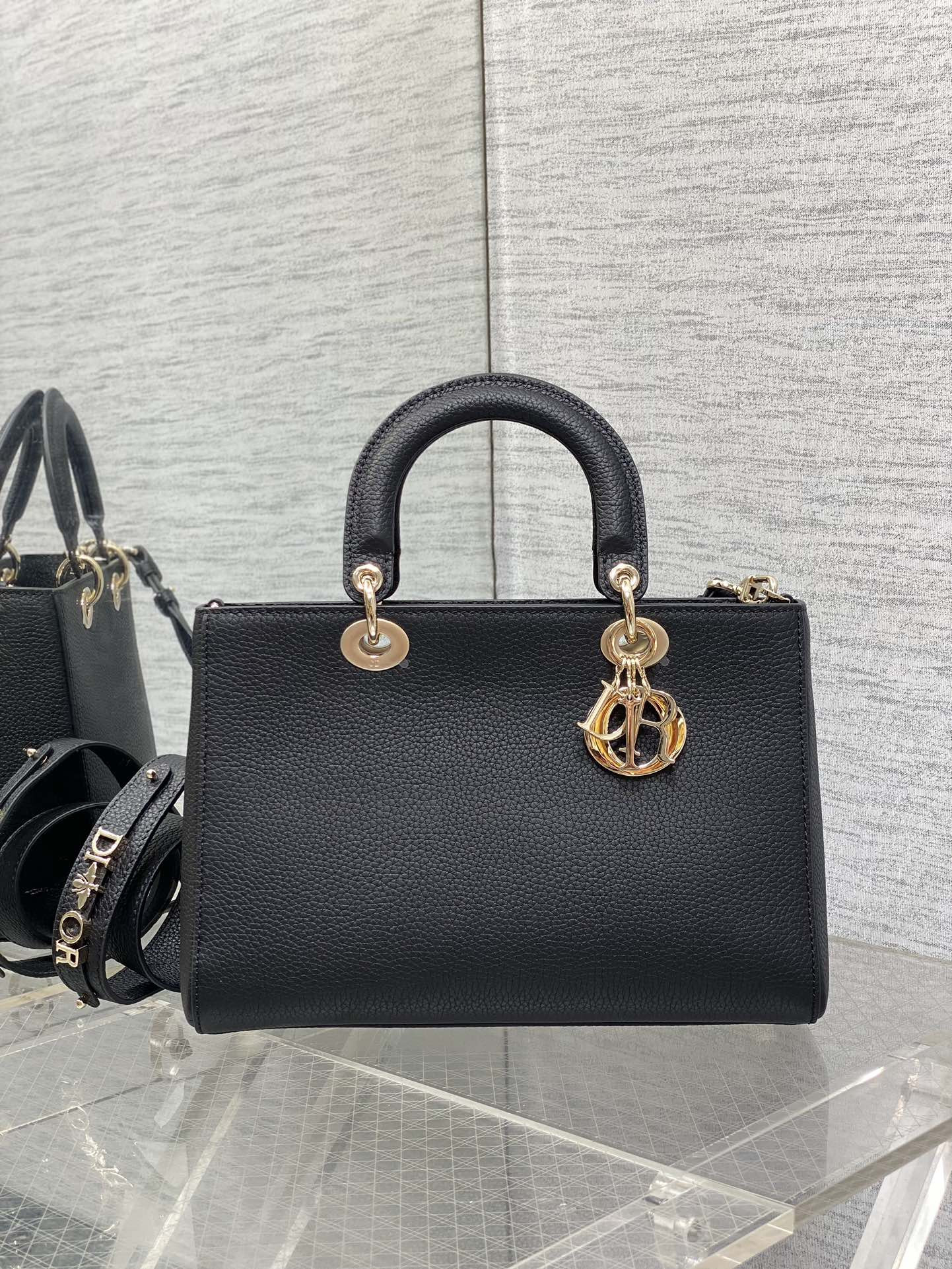 medium lady d-sire my abcD*or bag  black bull leather 12 x 8 x 5 inches