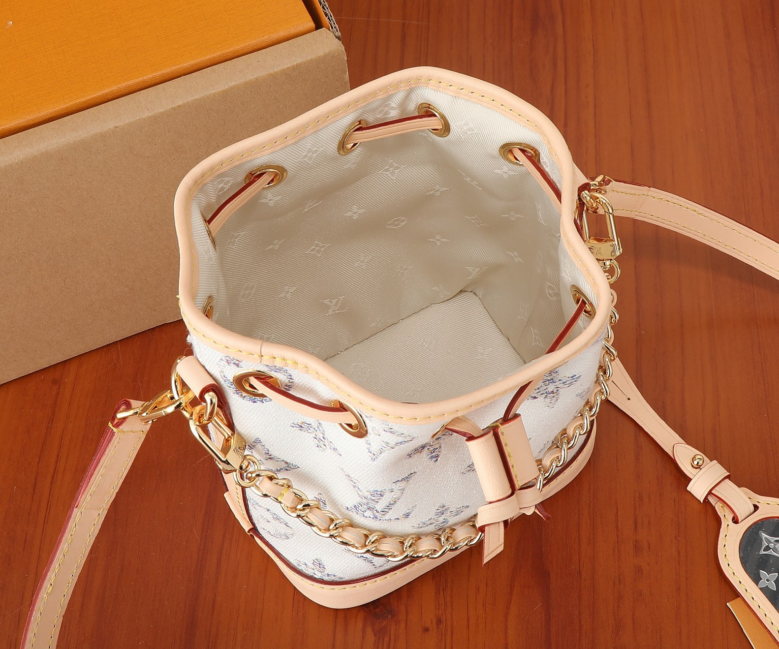 LV Nano Noé  M83453 5.1 x 6.3 x 3.9 inches