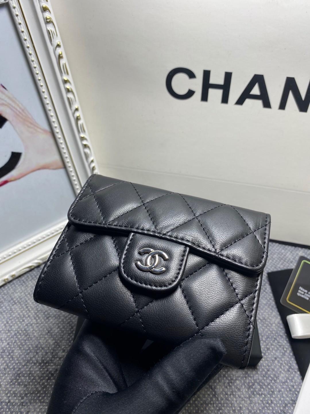 Ch*el flap wallet 12 x 8.5cm