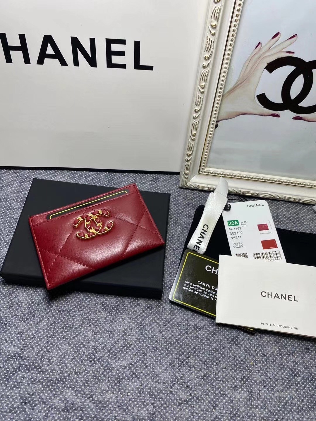 Ch*el card holder 11.2×7.5×0.5cm