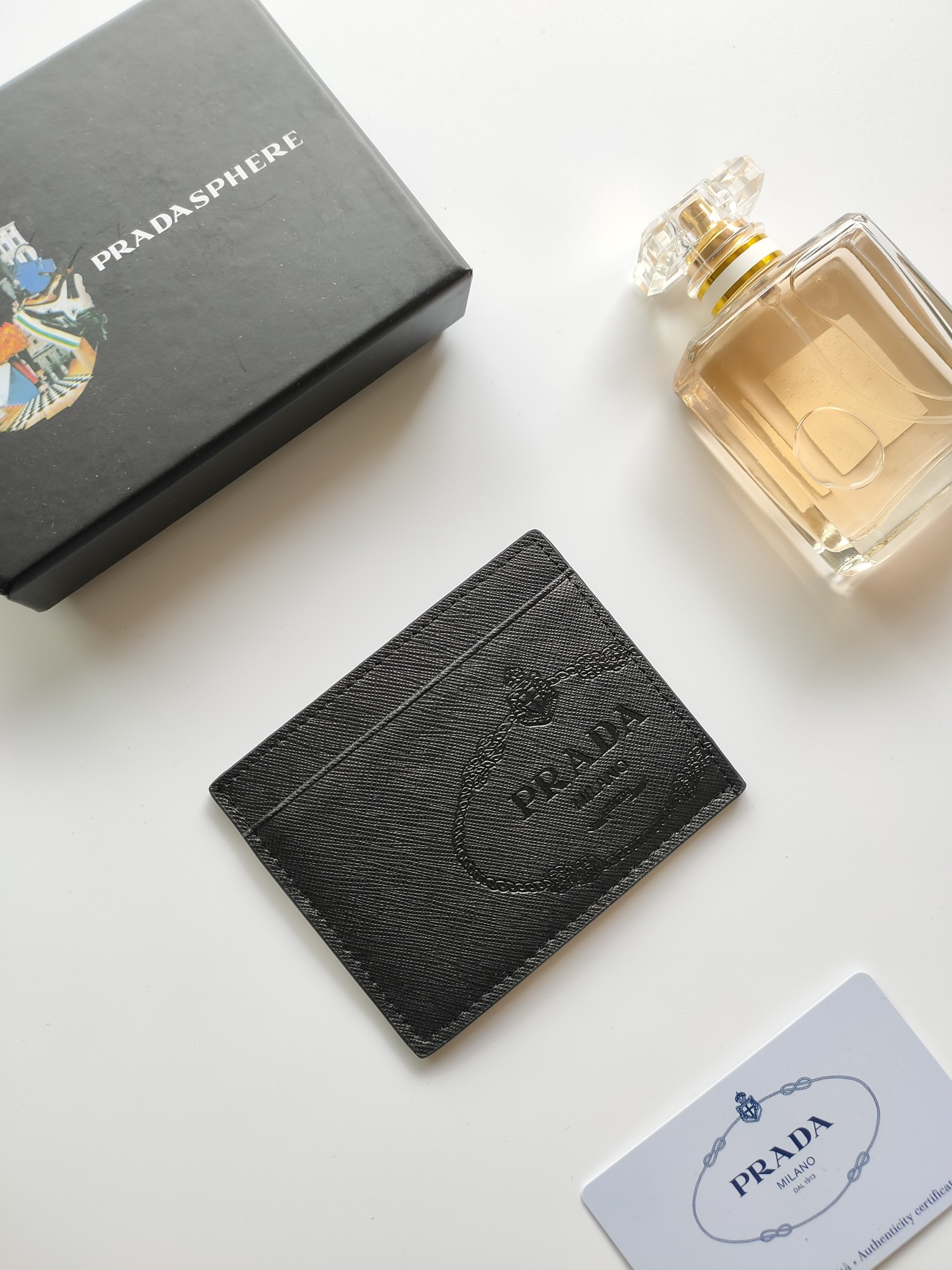 Pra*a card holder 8-10cm