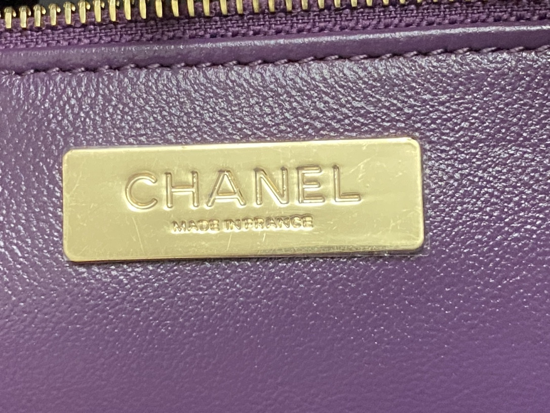 Ch*el shopping bag shiny lambskin & gold-tone metal 35x39x8cm